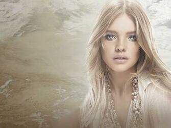 Natalia Vodianova Wallpaper