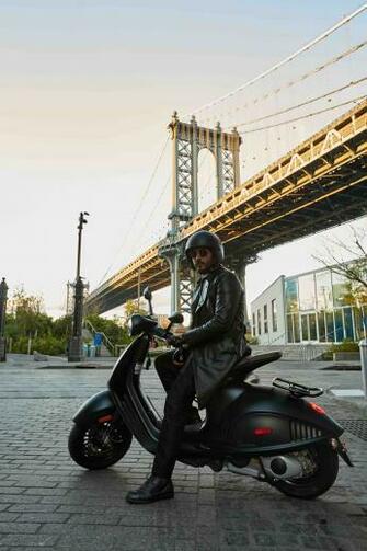 Faster And Vespa Emporio Armani Goes To New York