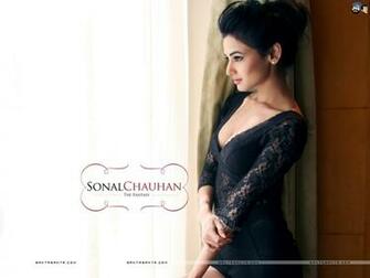 Sonal Chauhan Wallpaper X Net