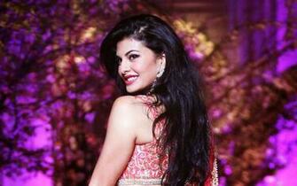 Jacqueline Fernandez New Wide HD Wallpaper For Desktop