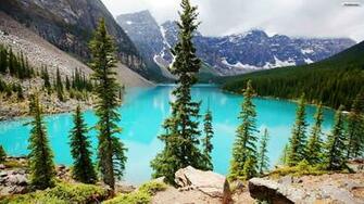 Moraine Lake Wallpaper