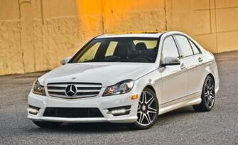Mercedes Benz C300 4matic Sedan