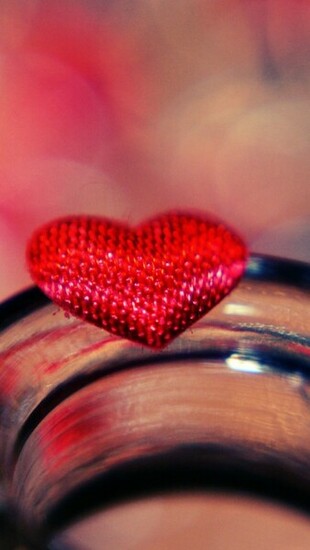 Beautiful Heart iPhone Wallpaper Top