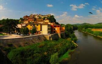 Awasome Natural Home In River Wallpaper Daily Pics