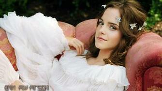 Watson Wallpaper Emma