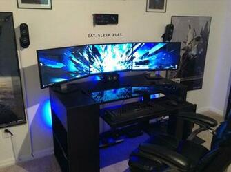 Awesome Pc Gaming Setup X Monitors W Nvidia