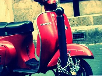 Vespa Wallpaper - WallpaperSafari