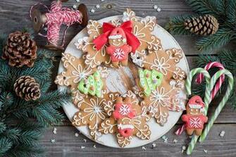 New Year Christmas Food Cookies Figures Snowflakes Men