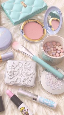 Wallpaper Makeup Background Aesthetic