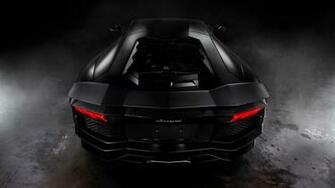 Lamborghini Aventador HD Desktop Wallpaper