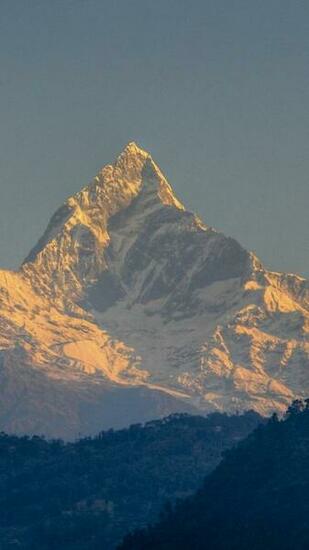 Mount Everest Desktop Wallpaper
