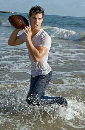 Taylor Lautner Image Wet T Shirt Sexy Ass Wallpaper And