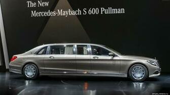 Wallpaper Mercedes Maybach S600 Pullman Sedan Grey