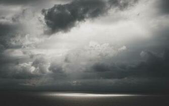 Sunbeam Sky Clouds Light Scenic Storm Black White Wallpaper Background