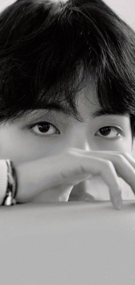 Lockscreen Bts On Black And White Wallpaper