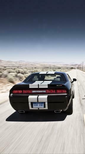 Dodge Challenger Back 3wallpaper iPhone Parallax Les Wallpaper