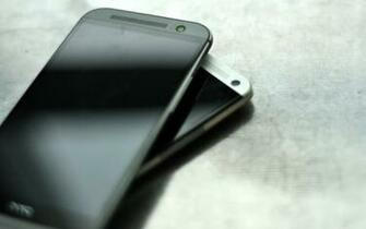 Closer Look Htc One M8 Design And Comparison To The M7