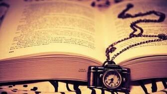 Vintage Book Wallpaper Image