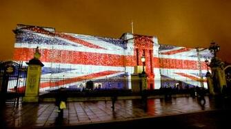 London Illuminated Buckingham Palace Wallpaper MixHD