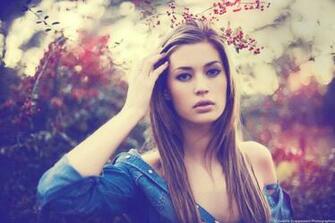Cute Brunette Wallpaper Full Widescreen P4214f2ri1