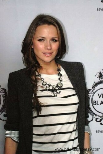 Shantel Vansanten Wallpaper