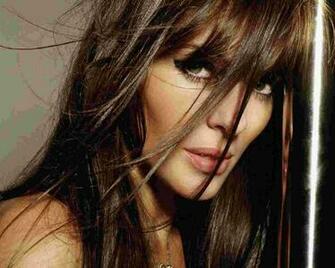 Elizabeth Hurley Wallpaper