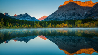 Wallpaper 4k Mountain Reflection In Lake