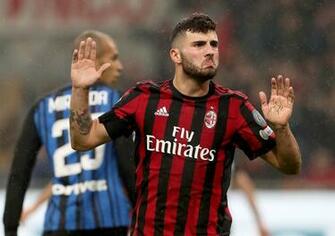 Patrick Cutrone S Future At Ac Milan In Doubt As Agent Refuses To
