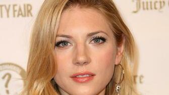 Katheryn Winnick Wallpaper Image Photos Pictures Background