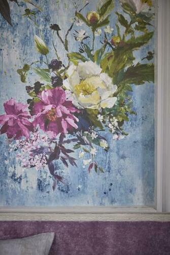 Designers Guild Aubriet Wallpaper Panel With Image Flower