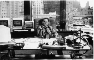 Michael Douglas Aka Gordon Gekko Helps Fbi Fight Fraud The Star