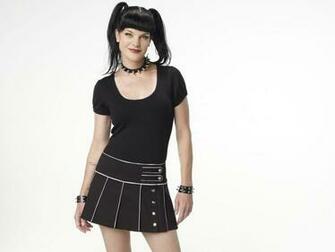 Abby Sciuto Wallpaper