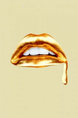 Gold Lips Wallpaper On