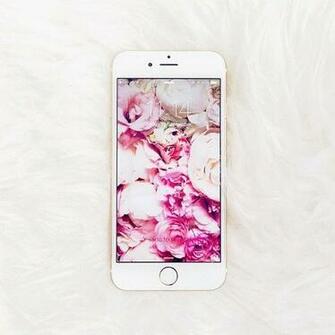 Pretty iPhone Rose Wallpaper