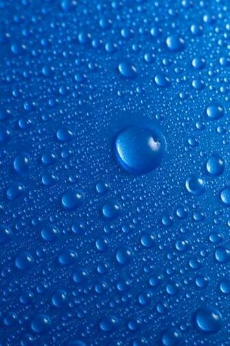 Rendered Bits iPhone Water Drops Wallpaper