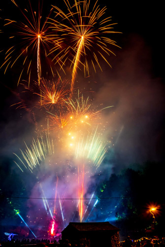 Happy New Year Phone X V03xgh7ydjti65rd Wallpaper