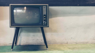 Modern 4k Television Set Wallpaper