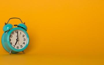 Alarm Clock Wallpaper Top Background