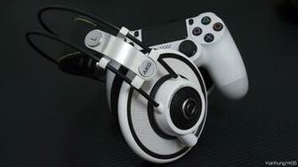 White Sony Dualshock Akg Technology Playstation