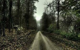 Best Eerie Background Wallpaper