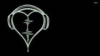 Heart Listening To Music Wallpaper Artistic
