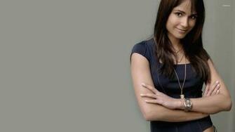 Jordana Brewster Wallpaper Celebrity