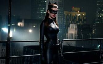 If Given The Opportunity Anne Hathaway Would Reprise Her Catwoman