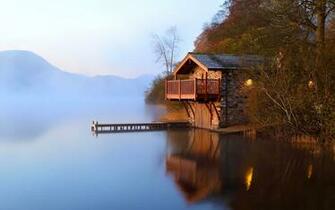 Lake House Wallpaper Which Is Under The