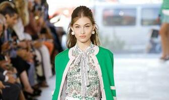 Grace Elizabeth Wallpaper Background