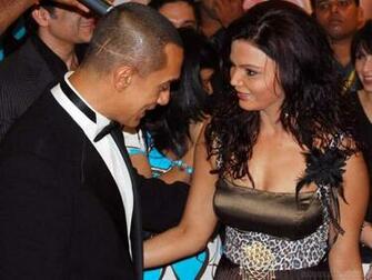 Bollywood S Most Embarrassing Moments Filmibeat Gallery