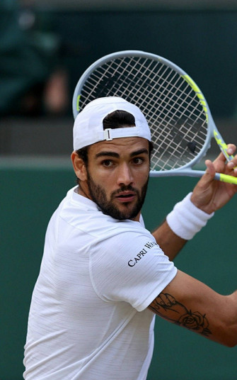 Matteo Berrettini Background Wallpaper