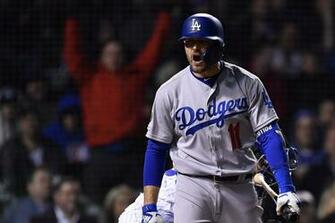 Aj Pollock Scheduled To Have Elbow Surgery Tomorrow True Blue La