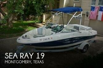Boats Feet Sea Ray Ski And Wakeboard Boat
