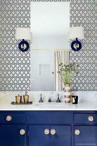 Hicks Hexagon Wallpaper Blue Bathroom